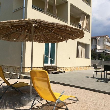 Apartments Mia Mara Brodarica  Luaran gambar