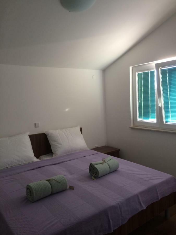 Apartments Mia Mara Brodarica  Luaran gambar